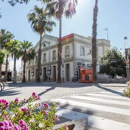 Rambla De Marisol קסטלדפלס